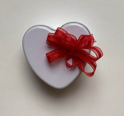 Picture of 6 pieces Little Tin Heart